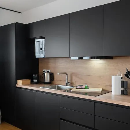 Apartmán Naehe Koeln Dom-messe, Flughafen, 4 Zimmer, 2 Baeder, Kostenloser Parkplatz *