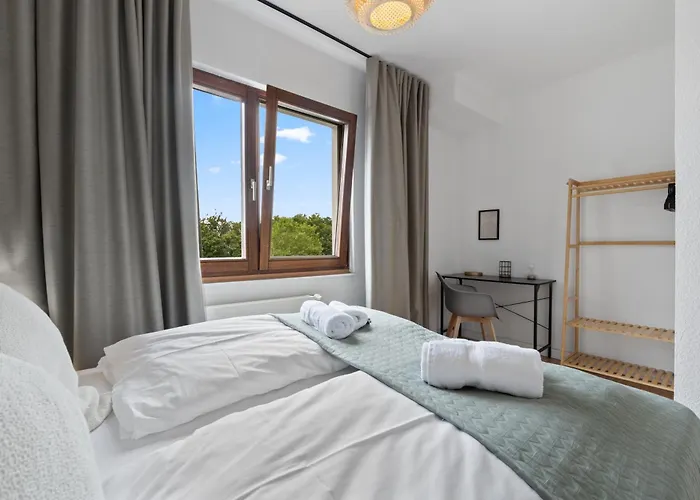 Top Naehe Koeln Dom-Messe, Flughafen, 4 Zimmer, 2 Baeder, Kostenloser Parkplatz Apartman Bergisch Gladbach