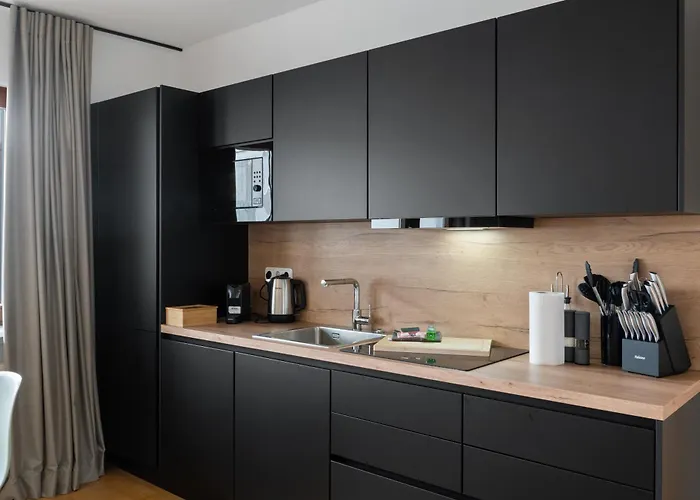 Apartman Top Naehe Koeln Dom-Messe, Flughafen, 4 Zimmer, 2 Baeder, Kostenloser Parkplatz *